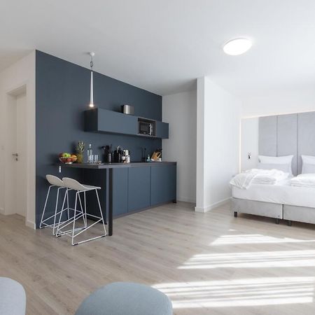 Zzzpace Smart-Hotel Bielefeld Zentrum Bagian luar foto