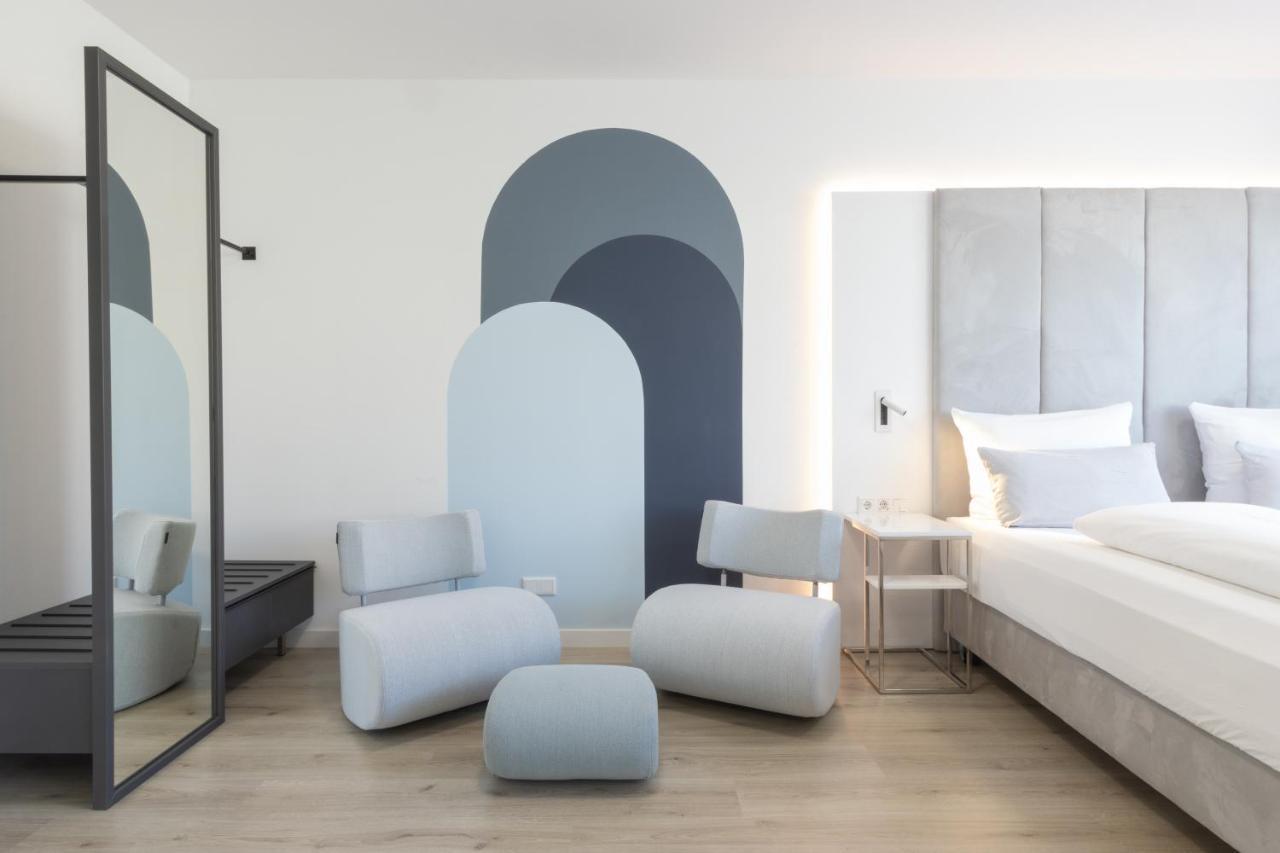 Zzzpace Smart-Hotel Bielefeld Zentrum Bagian luar foto