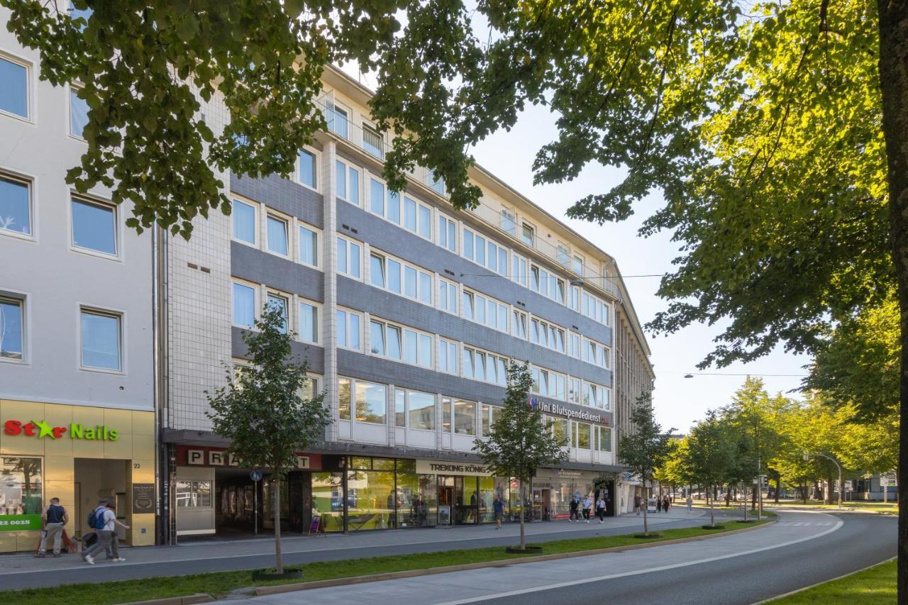 Zzzpace Smart-Hotel Bielefeld Zentrum Bagian luar foto